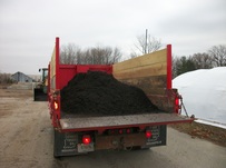 Ski Landscape Truck loaded with 4 cubic yards of Mulch